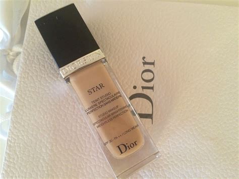 Dior Star Foundation Review .